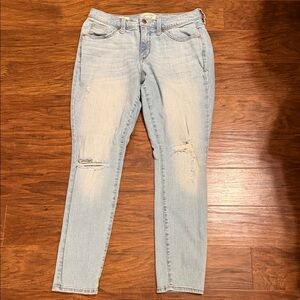 Universal Thread Light Blue Skinny Jeans
